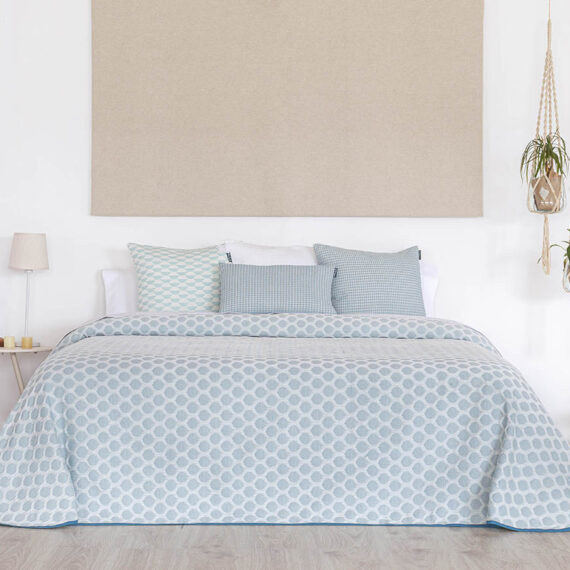 COLCHA_CAÑOS_TURQUESA COLCHA_CAÑOS_TURQUESA